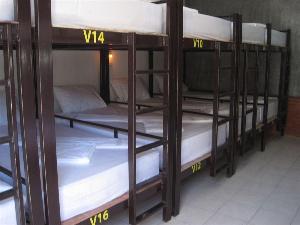 Mickey Hostel Хаад Рин Екстериор снимка